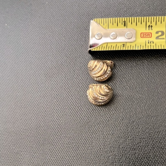 CHRISTIAN DIOR CLIP ON EARRINGS - Picture 7 of 8